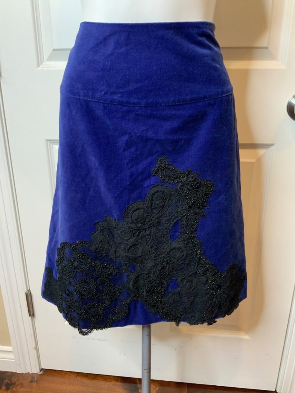 Elevenses Blue Velvet A-Line Skirt W/ Black Floral Lace Applique, Size 4